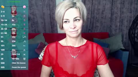 Snapshot of blondemommy_77 chatting on 01-05-25, 08:31 Lola online show from 01-05-25, 08:31