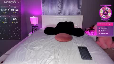 Snapshot of blondeprincess7 chatting on 10-01-25, 02:50 Blondeprincess online show from 10-01-25, 02:50