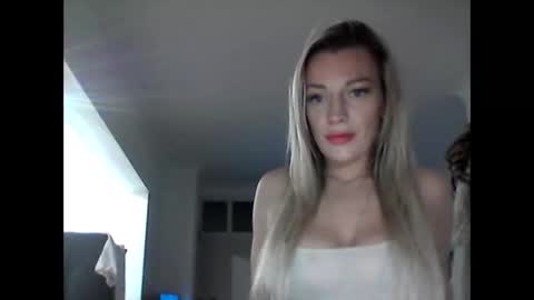blondiebabe11 online show from 04-23-26, 03:08