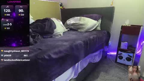 Bubbles online show from 01-13-26, 05:02