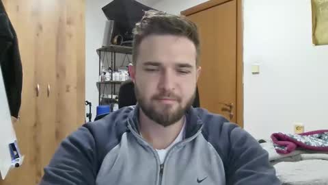 Snapshot of blondieil chatting on 01-10-26, 11:53 blondieil online show from 01-10-26, 11:53