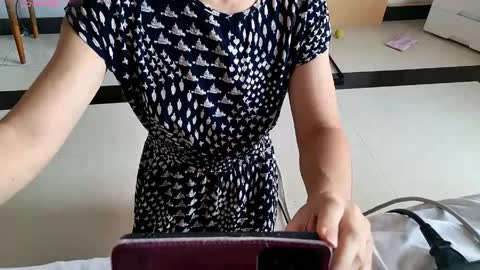 Sasha online show from 04-21-26, 02:51