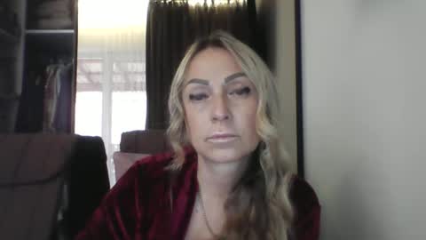 Iren online show from 10-14-25, 08:26