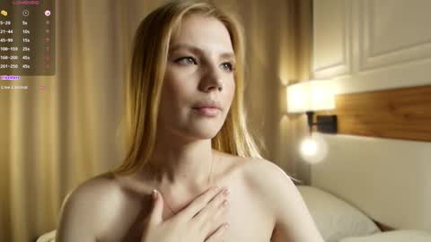 Snapshot of blondoll chatting on 05-31-26, 01:36 blondoll online show from 05-31-26, 01:36