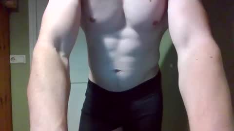 Snapshot of blondsubnl chatting on 11-24-25, 05:45 BlondSubNL online show from 11-24-25, 05:45