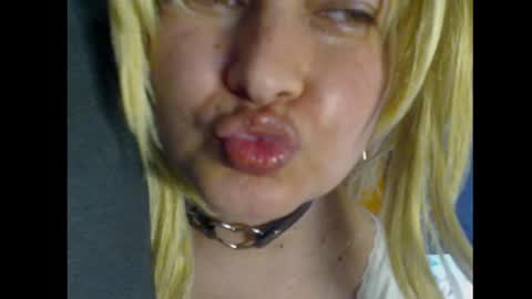 Snapshot of blontsex chatting on 05-13-26, 03:09 Blontsex online show from 05-13-26, 03:09