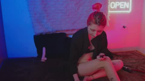 Snapshot of bloom_fairy chatting on 02-06-26, 03:26 Bloom online show from 02-06-26, 03:26