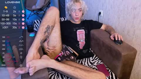 blooming_soul online show from 09-30-25, 08:52