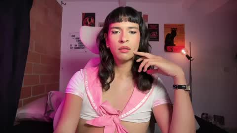 Bella Bloom ts online show from 05-21-26, 02:07