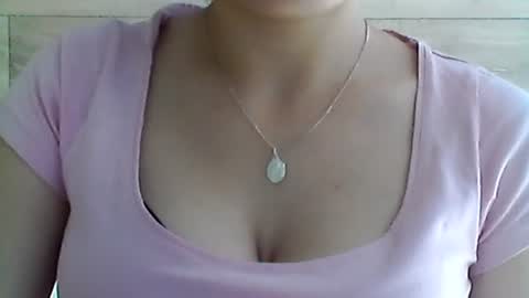 bloomira01888 online show from 06-30-26, 08:04