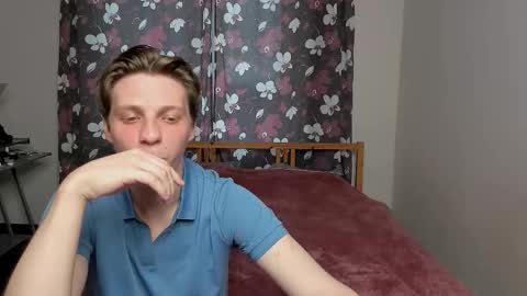 Sasha and Maria online show from 10-14-25, 01:12