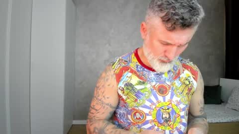 Snapshot of blowmyxxl chatting on 01-08-25, 02:25 Nico online show from 01-08-25, 02:25