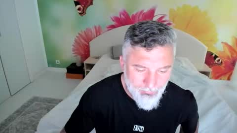 Snapshot of blowmyxxl chatting on 11-27-25, 08:27 Nico online show from 11-27-25, 08:27