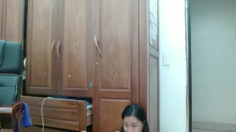 Snapshot of blowy079 chatting on 09-17-25, 09:16 blowy079 online show from 09-17-25, 09:16