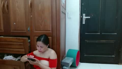 Snapshot of blowy079 chatting on 09-23-25, 12:57 blowy079 online show from 09-23-25, 12:57