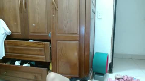 Snapshot of blowy079 chatting on 10-15-25, 02:39 blowy079 online show from 10-15-25, 02:39
