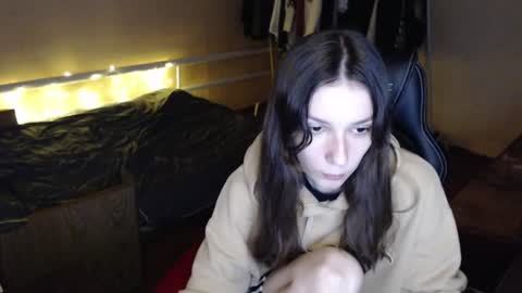blue__velvet_ online show from 06-17-26, 08:21