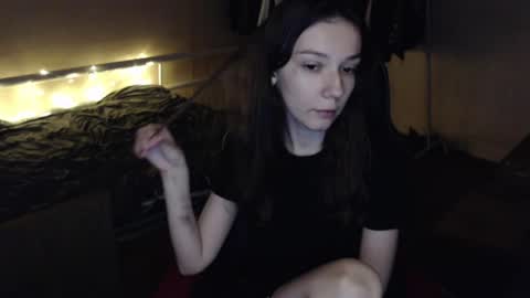 blue__velvet_ online show from 06-18-26, 10:03