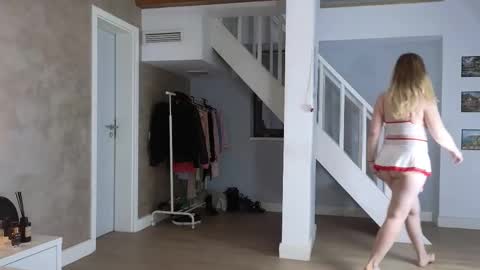 blue_angel_sweet online show from 10-08-25, 04:21