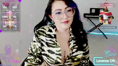 Snapshot of blue_dance chatting on 05-24-26, 04:28 susan online show from 05-24-26, 04:28