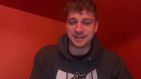 Snapshot of blue_eyed_beau chatting on 02-02-26, 04:00 Beau online show from 02-02-26, 04:00