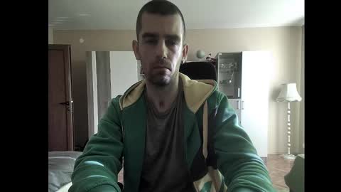 Snapshot of blue_eyed_wolf chatting on 01-02-25, 07:55 Runaway online show from 01-02-25, 07:55