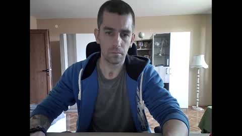 Snapshot of blue_eyed_wolf chatting on 03-05-25, 02:56 Runaway online show from 03-05-25, 02:56