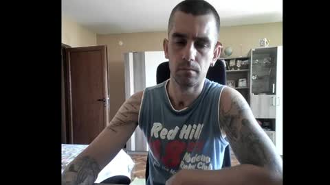 Runaway online show from 07-31-26, 09:19
