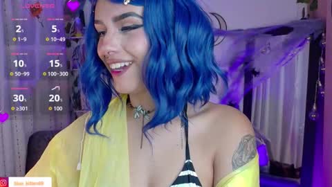 blue_kittenn online show from 10-19-25, 04:24