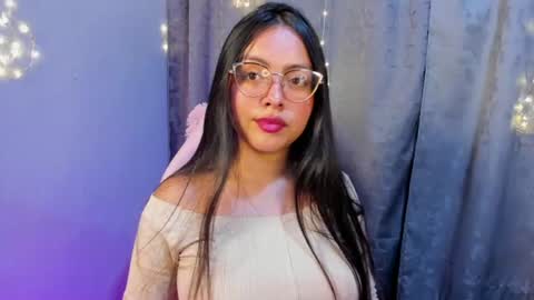hanna online show from 06-11-26, 02:33