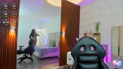 blue_tay1 online show from 09-25-25, 11:58