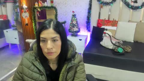 blue_tay1 online show from 12-18-25, 12:00
