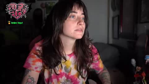 Blue online show from 11-15-25, 01:14