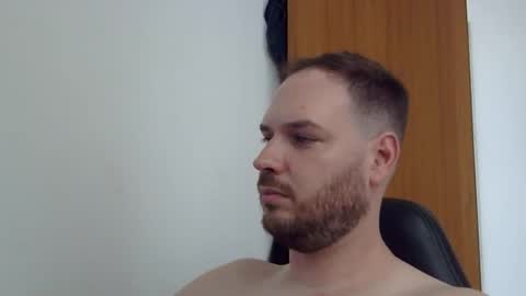 Snapshot of bluec2c chatting on 10-15-25, 06:19 Blue online show from 10-15-25, 06:19