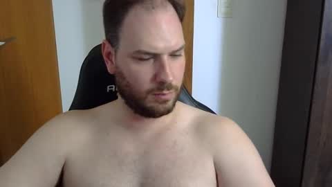 Snapshot of bluec2c chatting on 10-29-25, 06:53 Blue online show from 10-29-25, 06:53