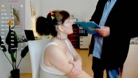 Snapshot of bluediamondsdreams chatting on 02-07-26, 01:15 bluediamondsdreams online show from 02-07-26, 01:15