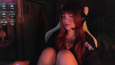 Blue online show from 01-04-25, 05:16