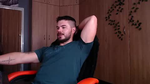 blueeyeboy0 online show from 06-15-26, 08:38