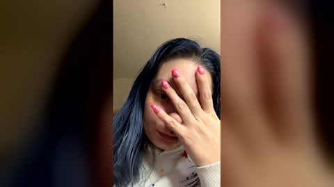 blueeyedbeauty92 online show from 12-04-25, 04:22