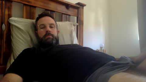 Snapshot of blueeyes705 chatting on 11-12-25, 03:40 blueeyes705 online show from 11-12-25, 03:40