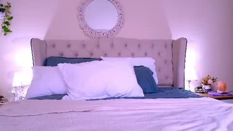 Snapshot of blueflora chatting on 07-08-26, 03:38 FLORAA online show from 07-08-26, 03:38