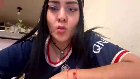 Snapshot of bluegoddessstoned chatting on 11-17-25, 04:07 bluegoddessstoned online show from 11-17-25, 04:07