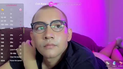 Snapshot of bluehsunny chatting on 10-09-25, 10:52 alexander online show from 10-09-25, 10:52