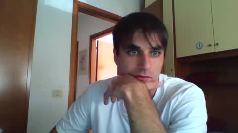 bluejoee online show from 11-06-25, 01:45