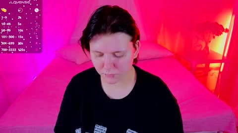 Snapshot of bluelunaray chatting on 11-27-25, 10:39 Hi my name is Lunaray online show from 11-27-25, 10:39