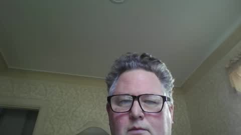 bluemoose70 online show from 10-26-25, 04:46