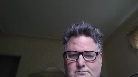 Snapshot of bluemoose70 chatting on 05-28-26, 05:54 bluemoose70 online show from 05-28-26, 05:54