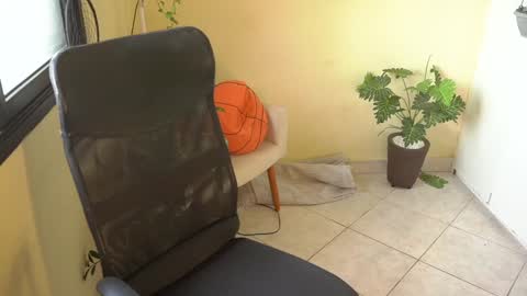 FLORAA online show from 01-22-25, 10:50