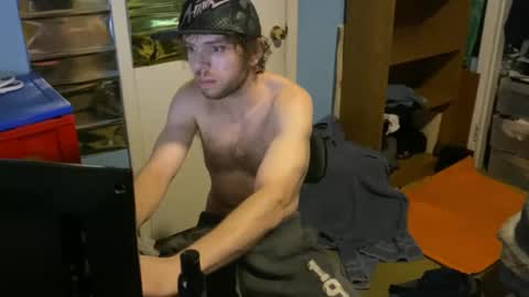 Snapshot of bluesky10111 chatting on 10-02-25, 02:51 bluesky10111 online show from 10-02-25, 02:51