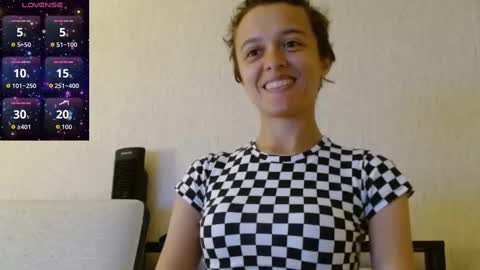bluevixen7 online show from 09-26-25, 03:21